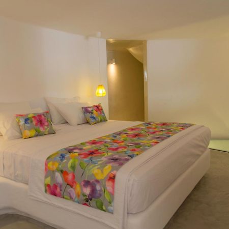 Ayoba Santorini Apartman Imerovígli Kültér fotó